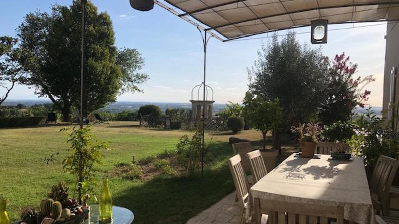 Photo of Patio Balcony in Castelnau-dArbieu
