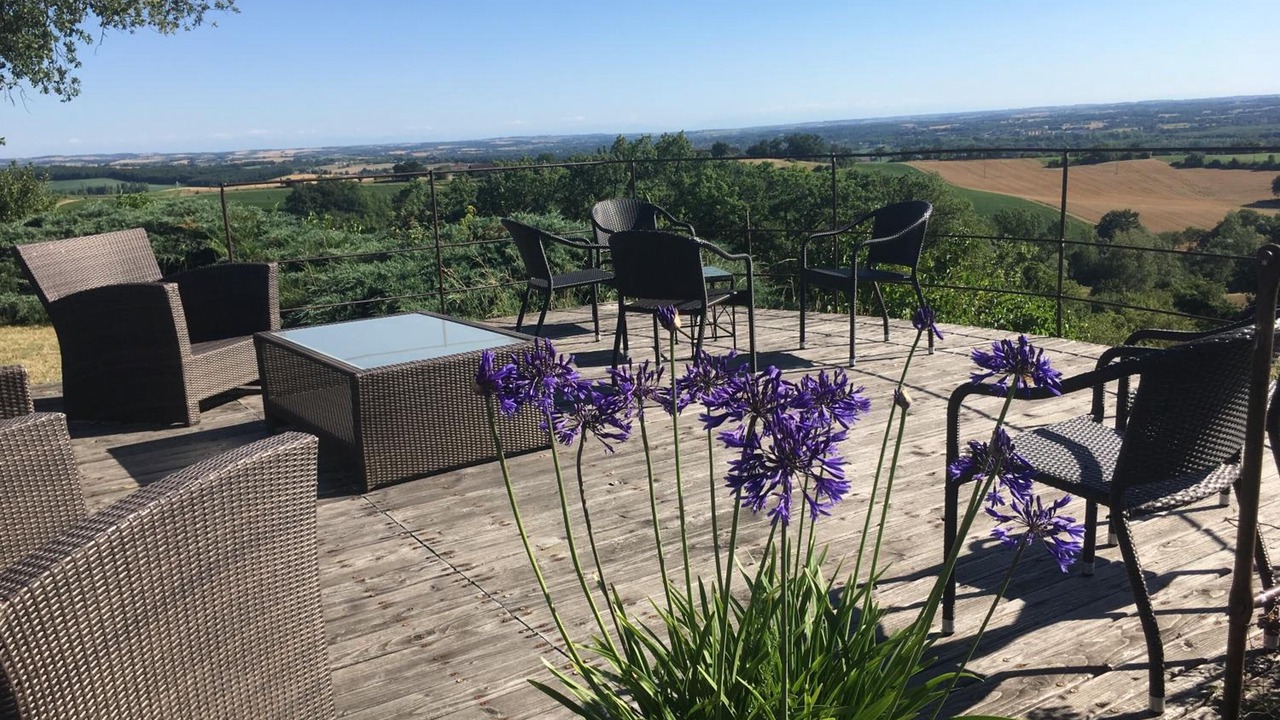 Photo of Patio Balcony in Castelnau-dArbieu