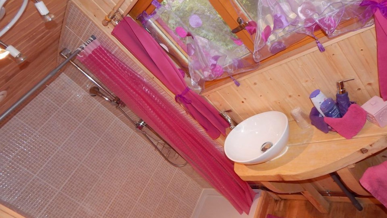 Photo of Others in Dury