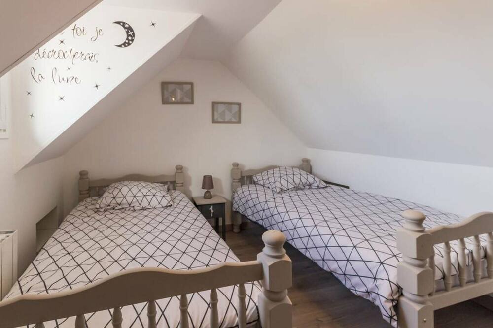 Photo of Bedroom in Mannevillette