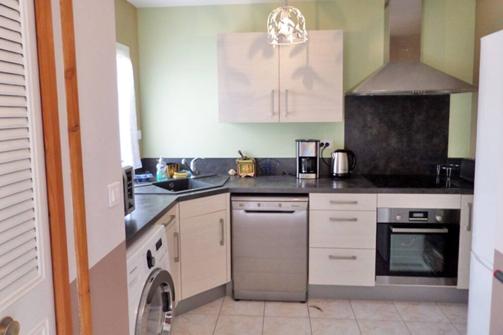 Photo of Kitchen in Hattenville
