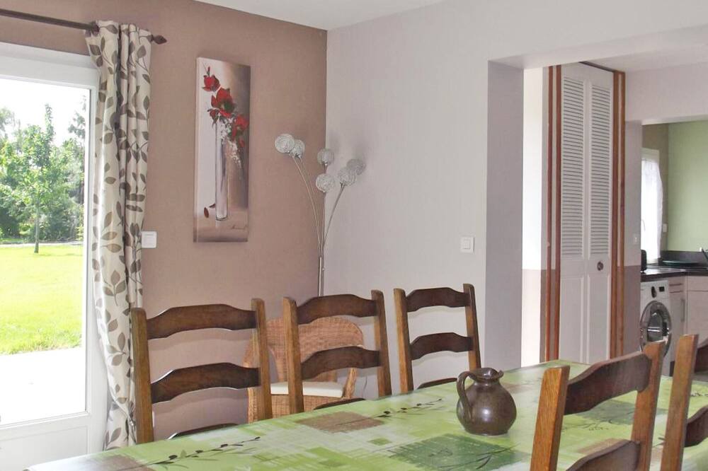 Photo of Livingroom in Hattenville