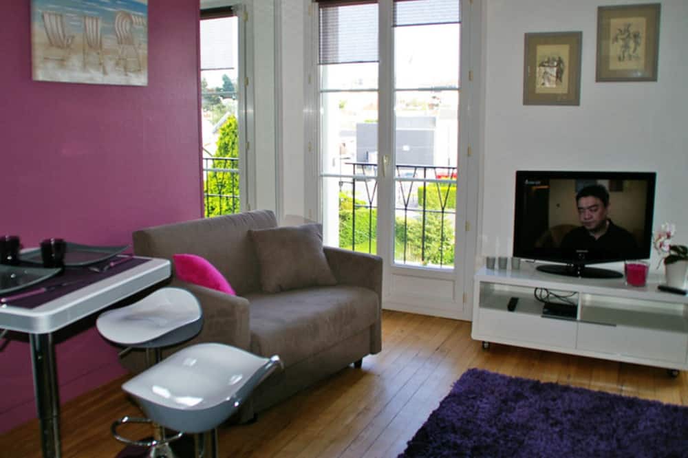 Photo of Livingroom in Saint-Christophe de la Foret