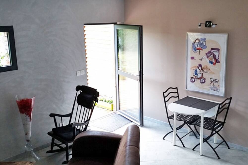 Photo of Livingroom in Heuqueville