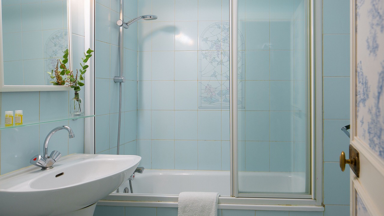 Photo of Bathroom in 5th Arrondissement