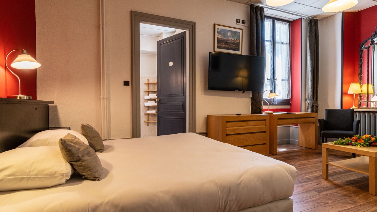 Photo of Bedroom in Aix-les-Bains City Center