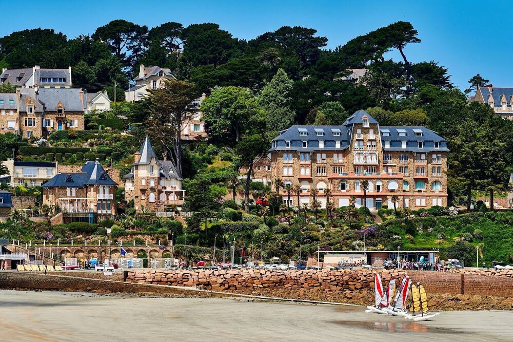 Photo of Others in Perros-Guirec