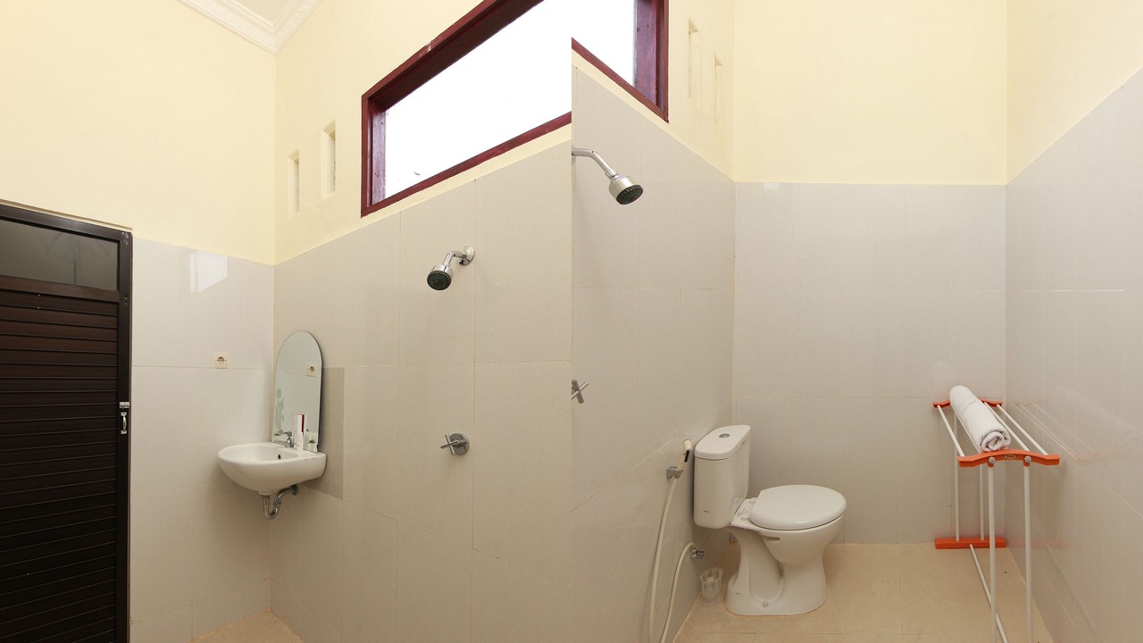 Photo of Bathroom in Ambarita
