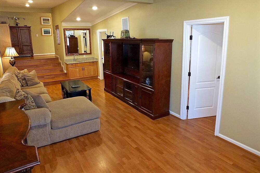 Photo of Bedroom in Sunset Beach