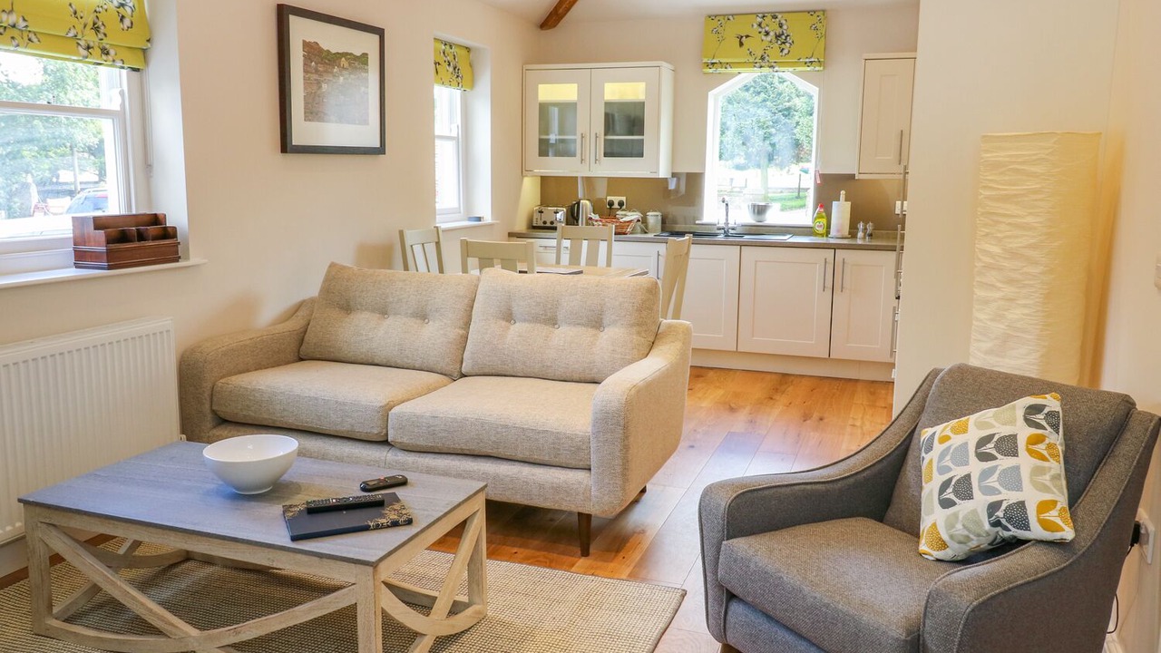 Photo of Others in Gayle