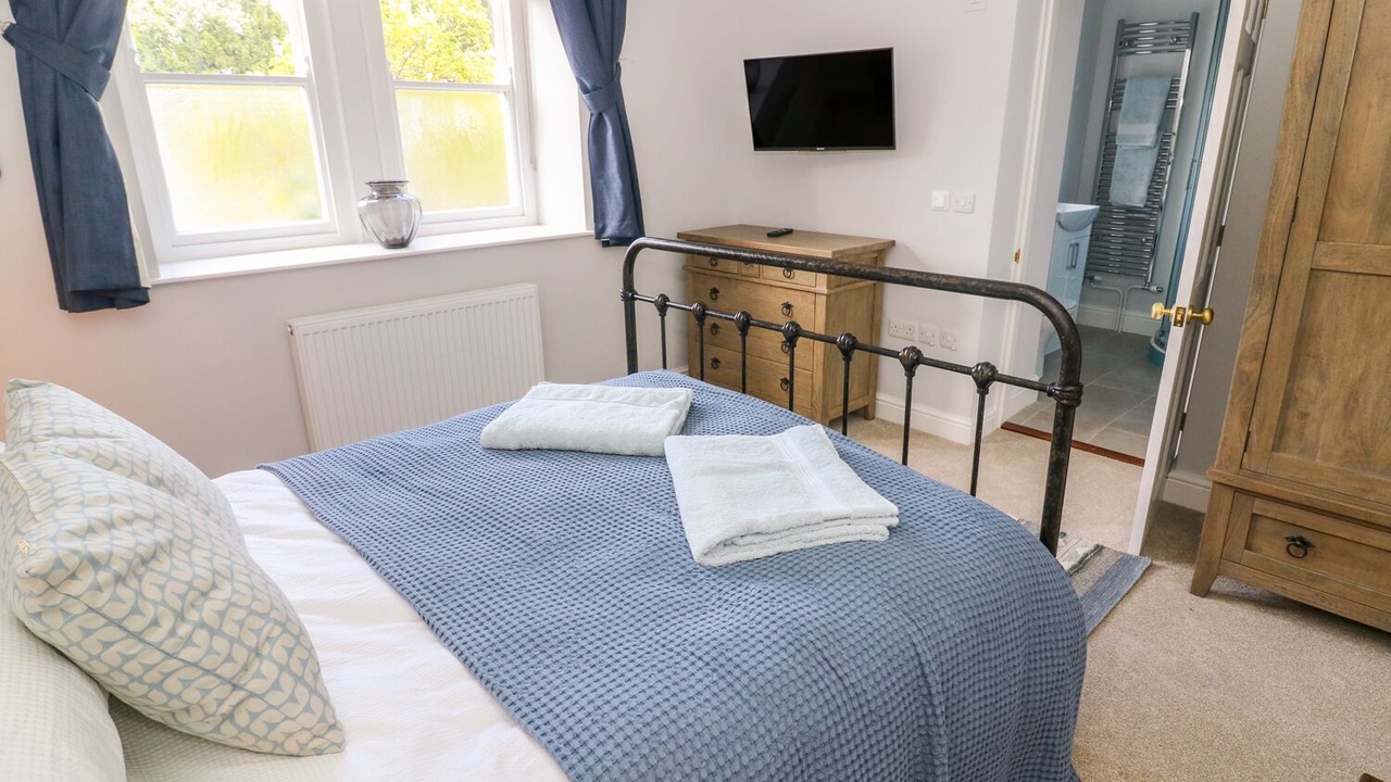 Photo of Others in Gayle