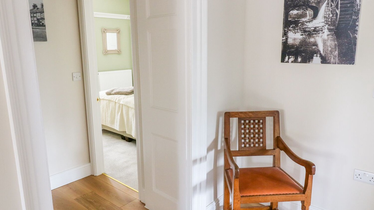 Photo of Others in Gayle