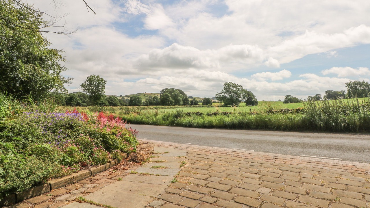 Photo of Others in Longnor