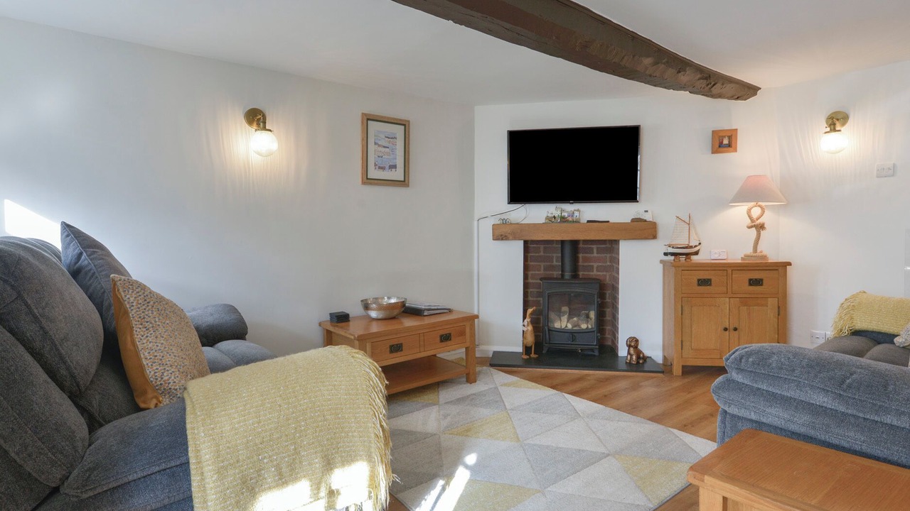 Photo of Others in Lympstone