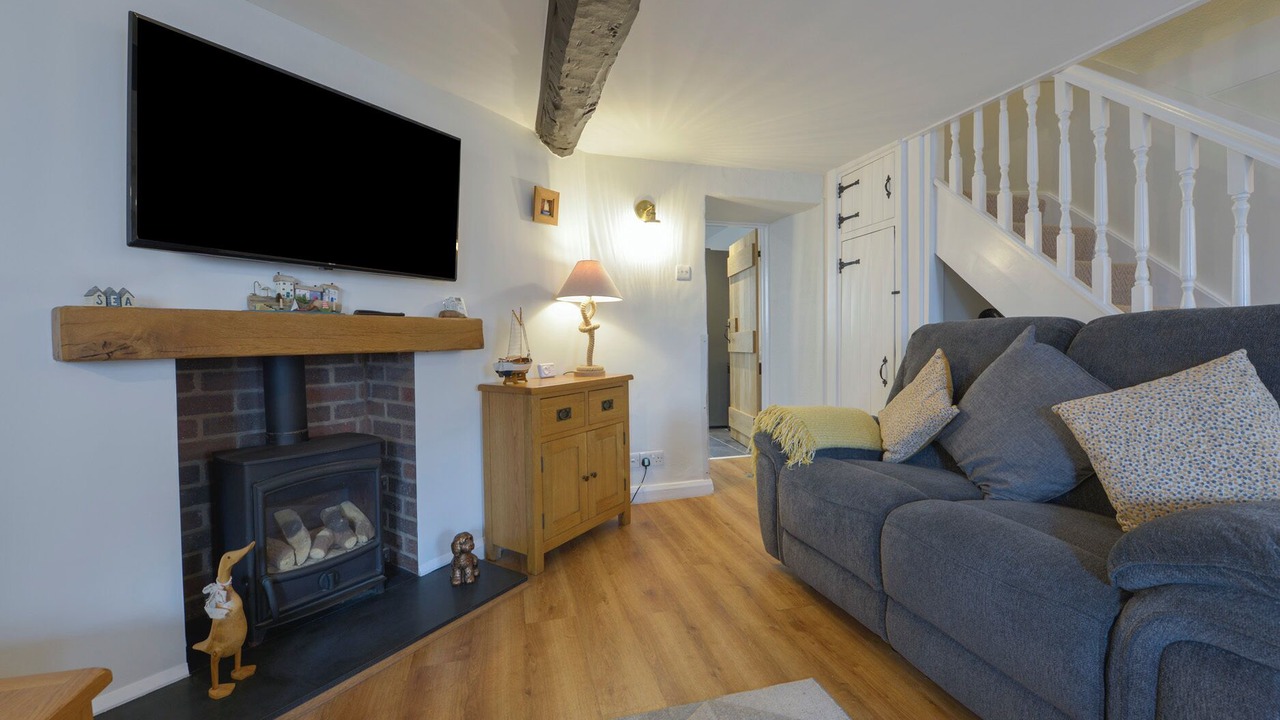 Photo of Others in Lympstone