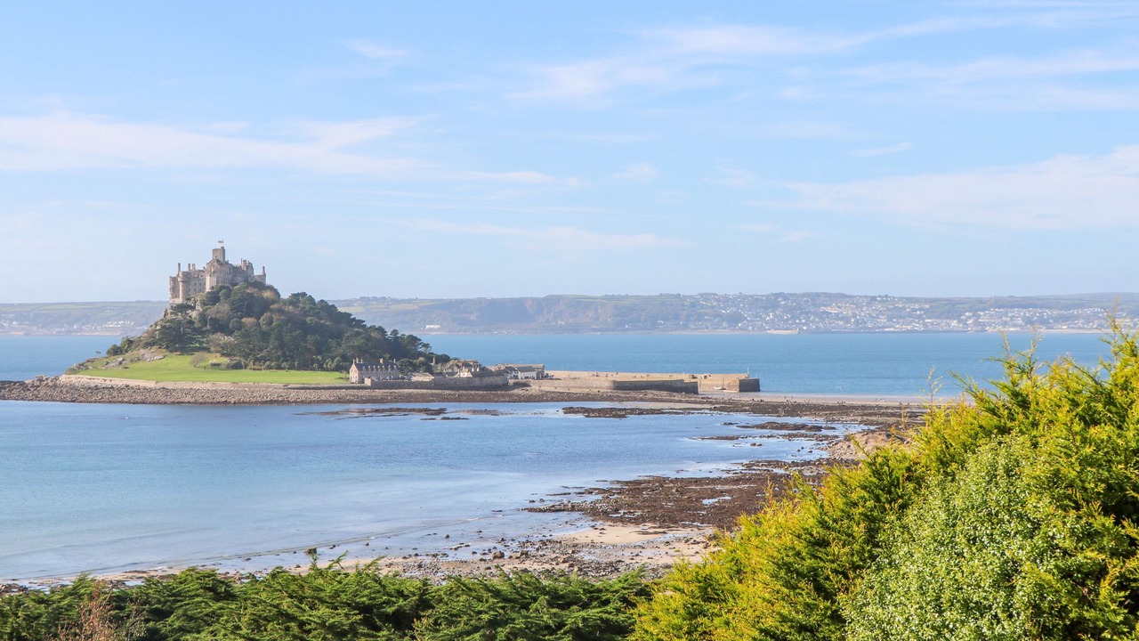 Photo of Others in Longrock