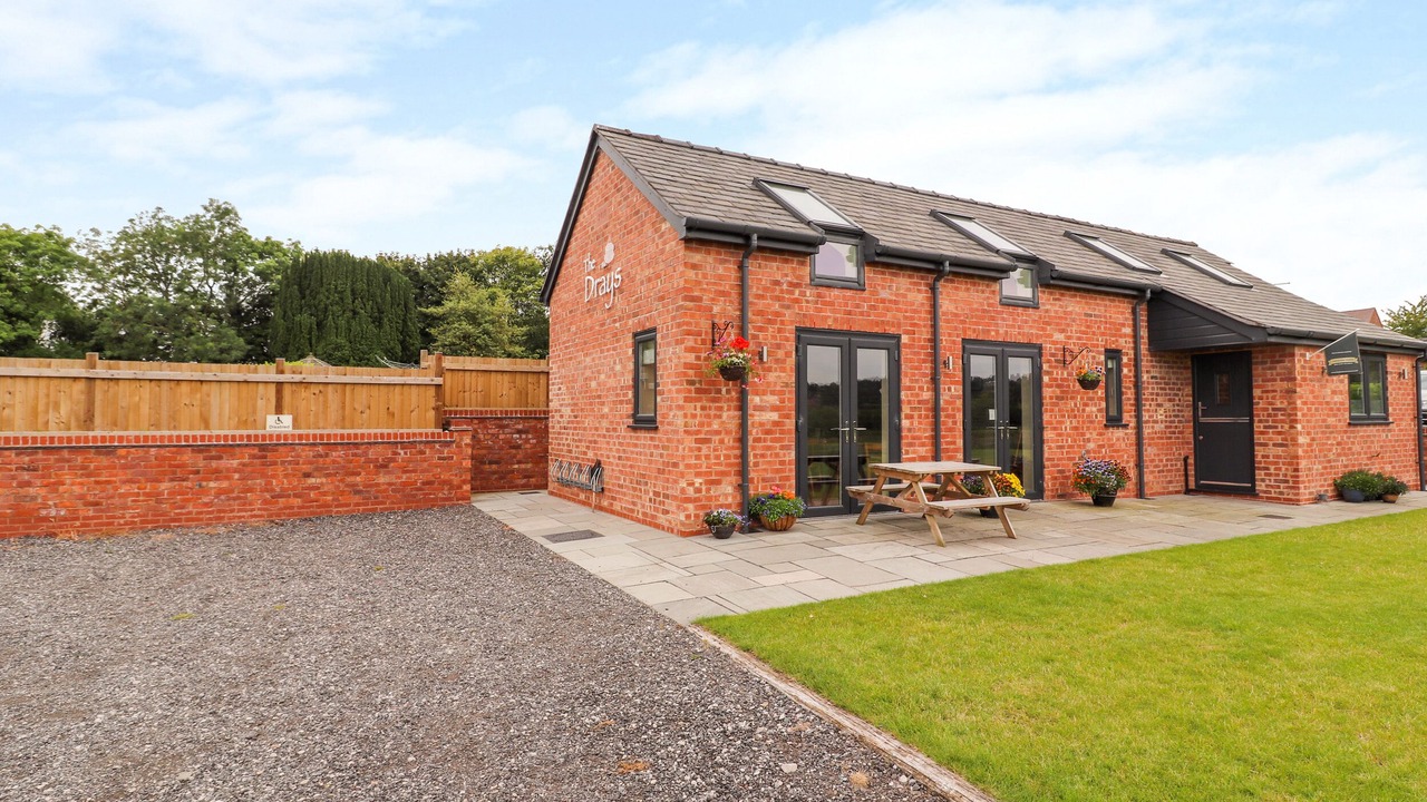 Photo of Others in Cotebrook