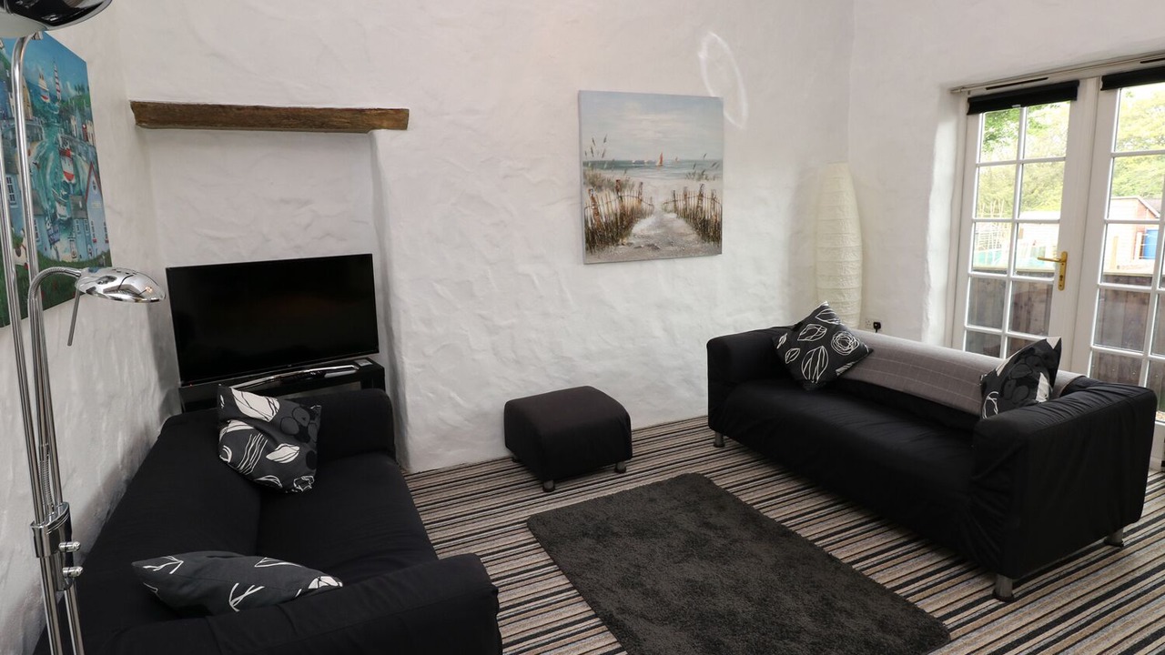 Photo of Livingroom in Fishguard