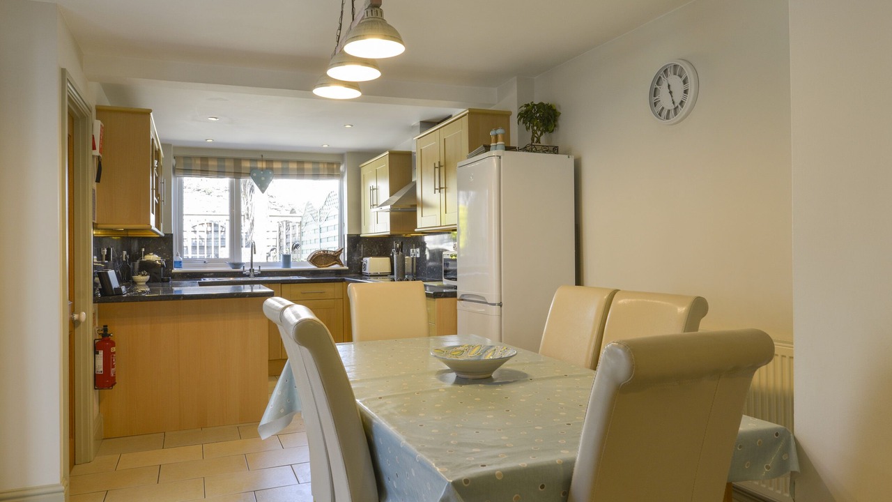 Photo of Others in Treator