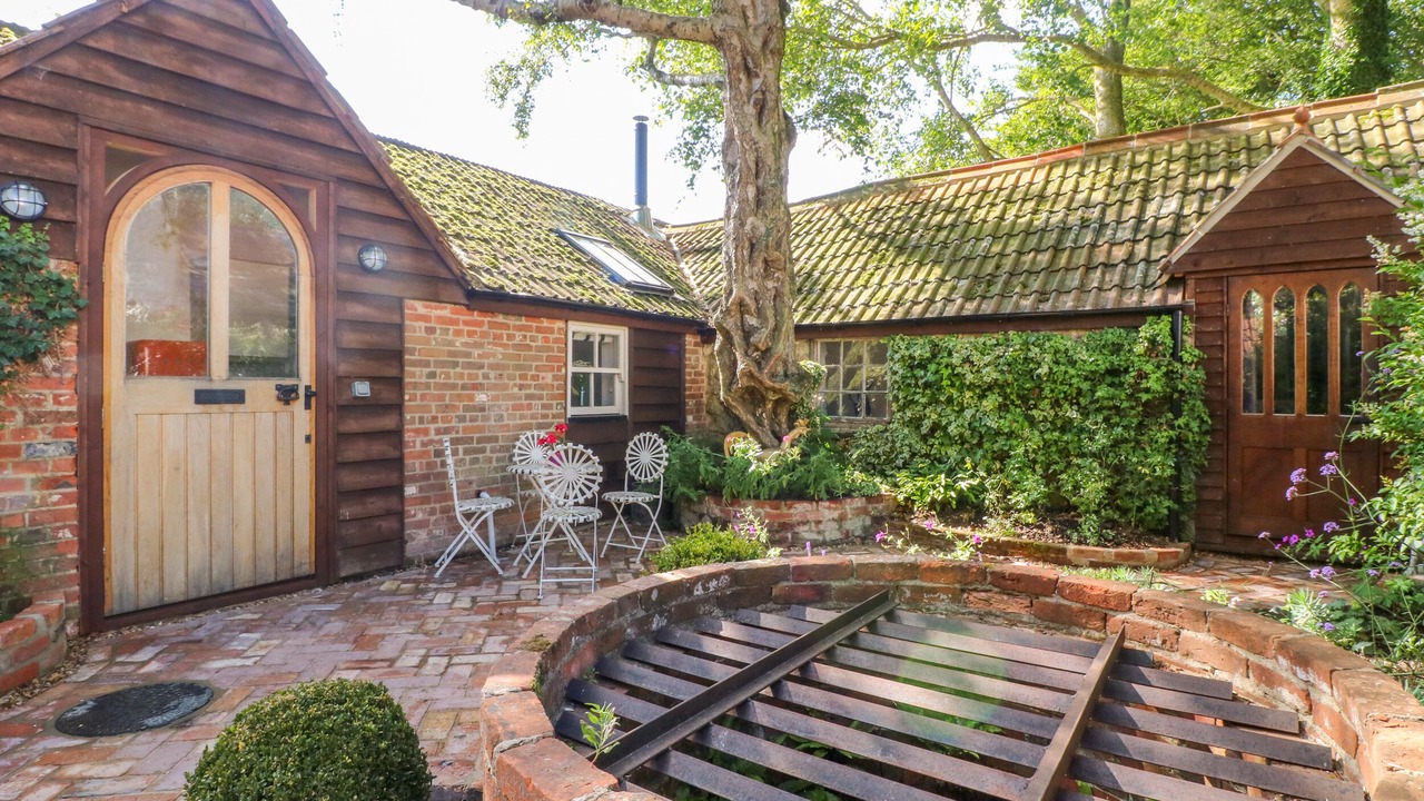 Photo of Outdoor in Little Coxwell