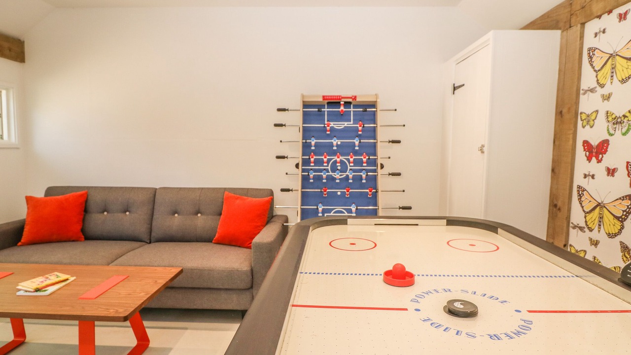 Photo of Others in Little Coxwell