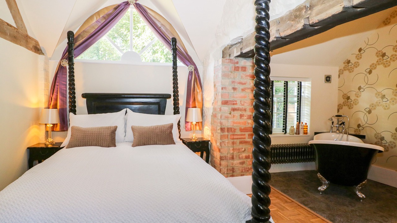 Photo of Others in Little Coxwell