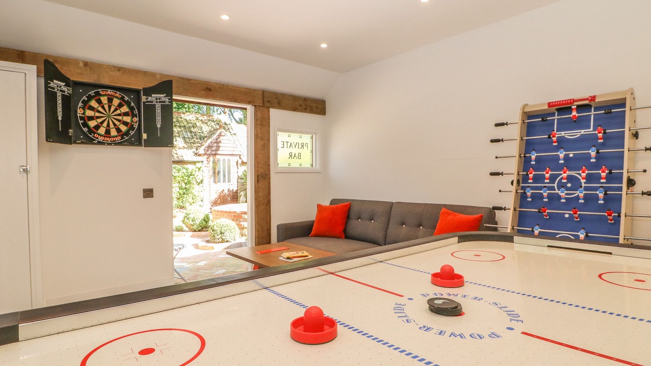 Photo of Others in Little Coxwell