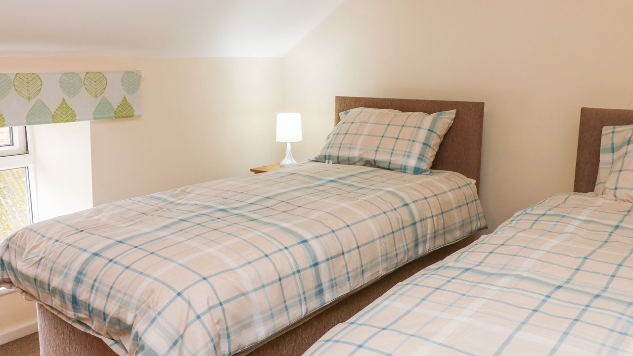 Photo of Others in Hoylandswaine