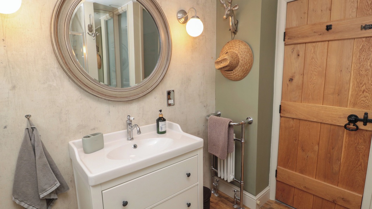 Photo of Bathroom in Warkworth