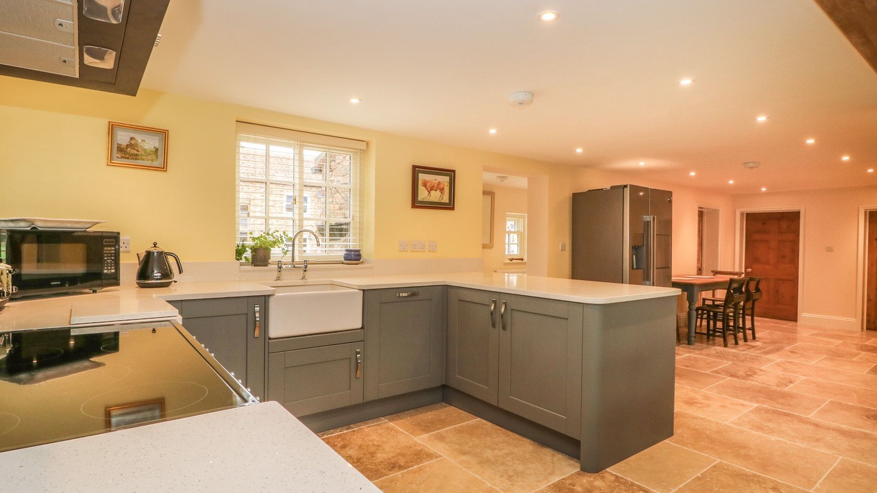 Photo of Others in Ryther