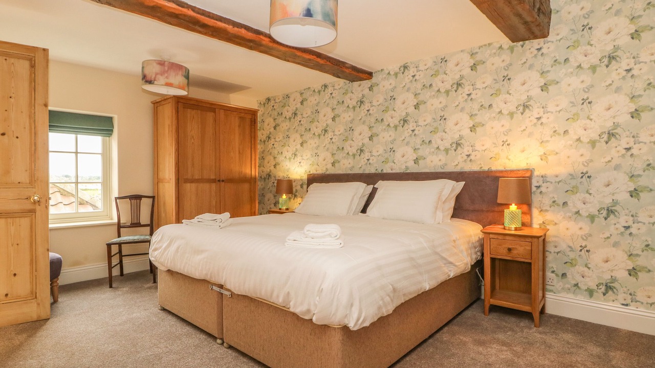 Photo of Others in Ryther