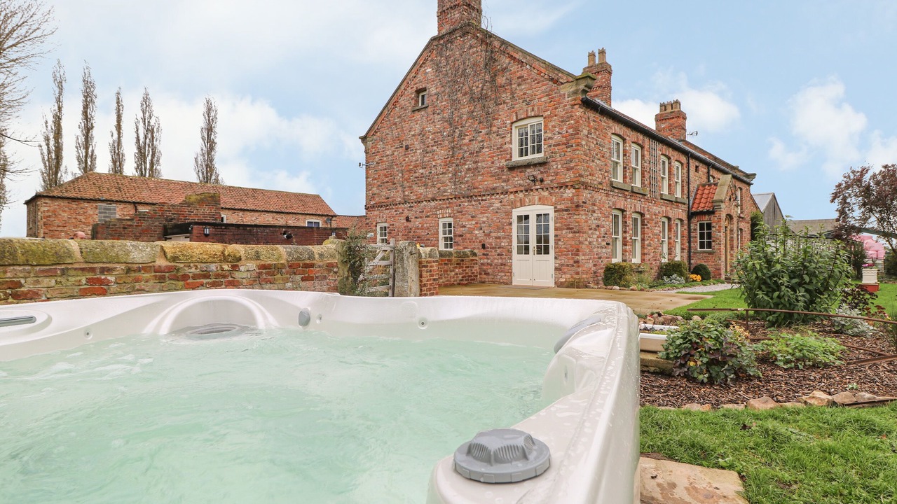 Photo of Others in Ryther