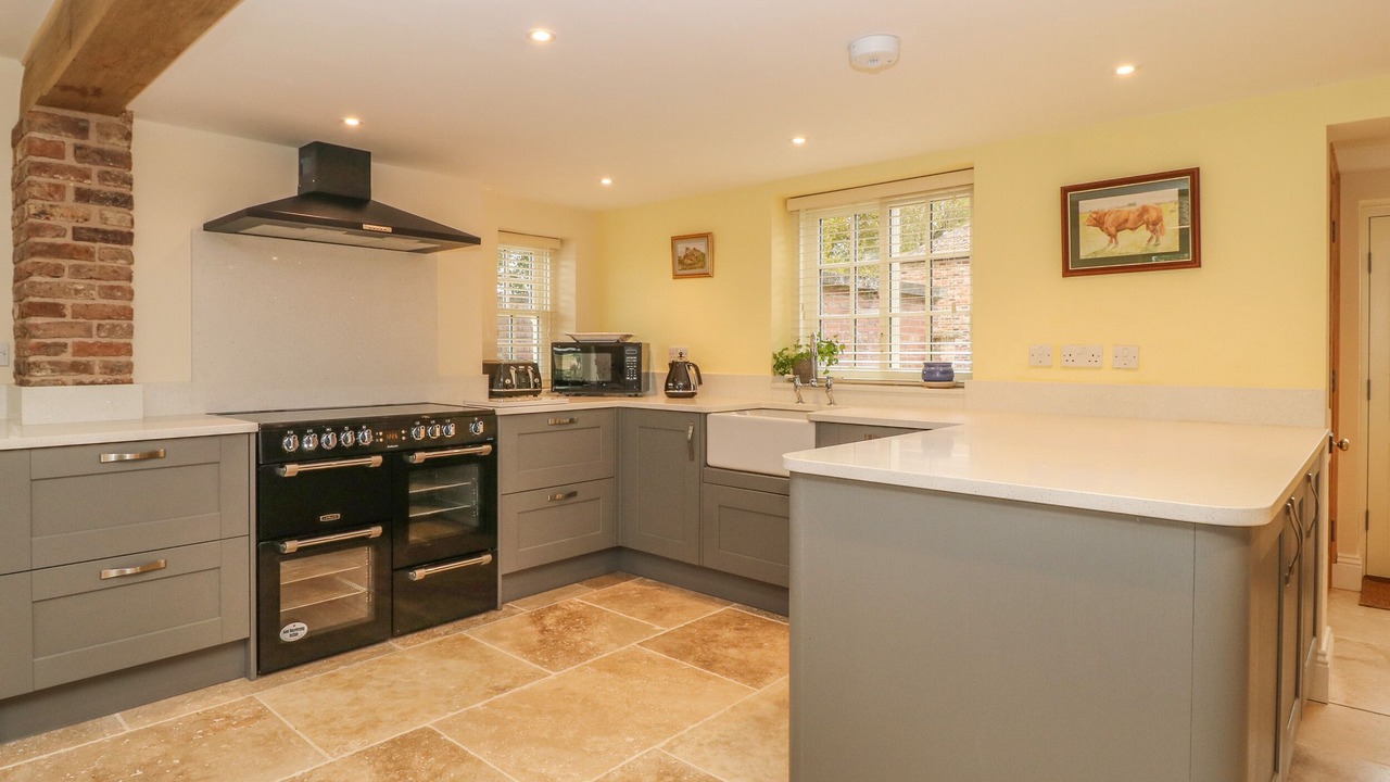 Photo of Others in Ryther