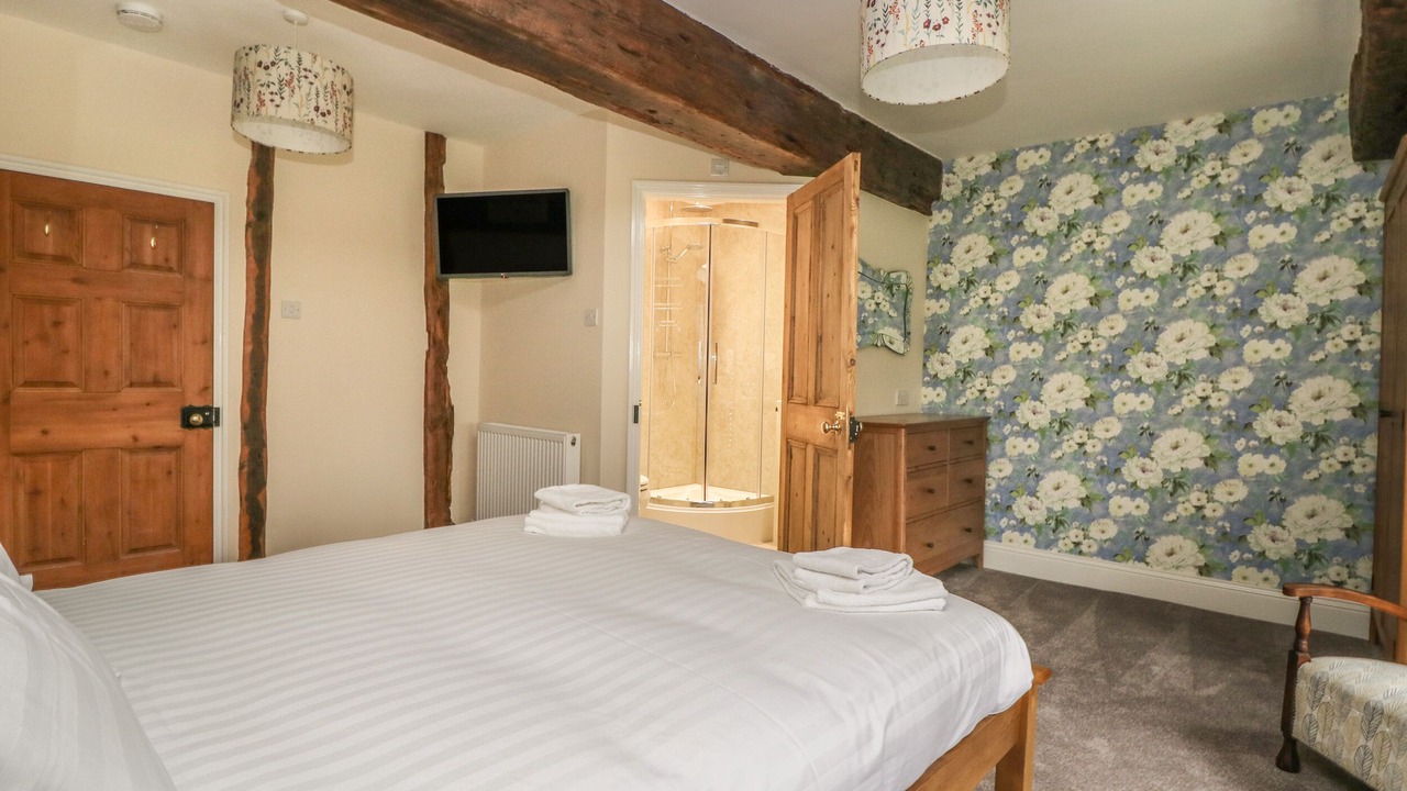 Photo of Others in Ryther