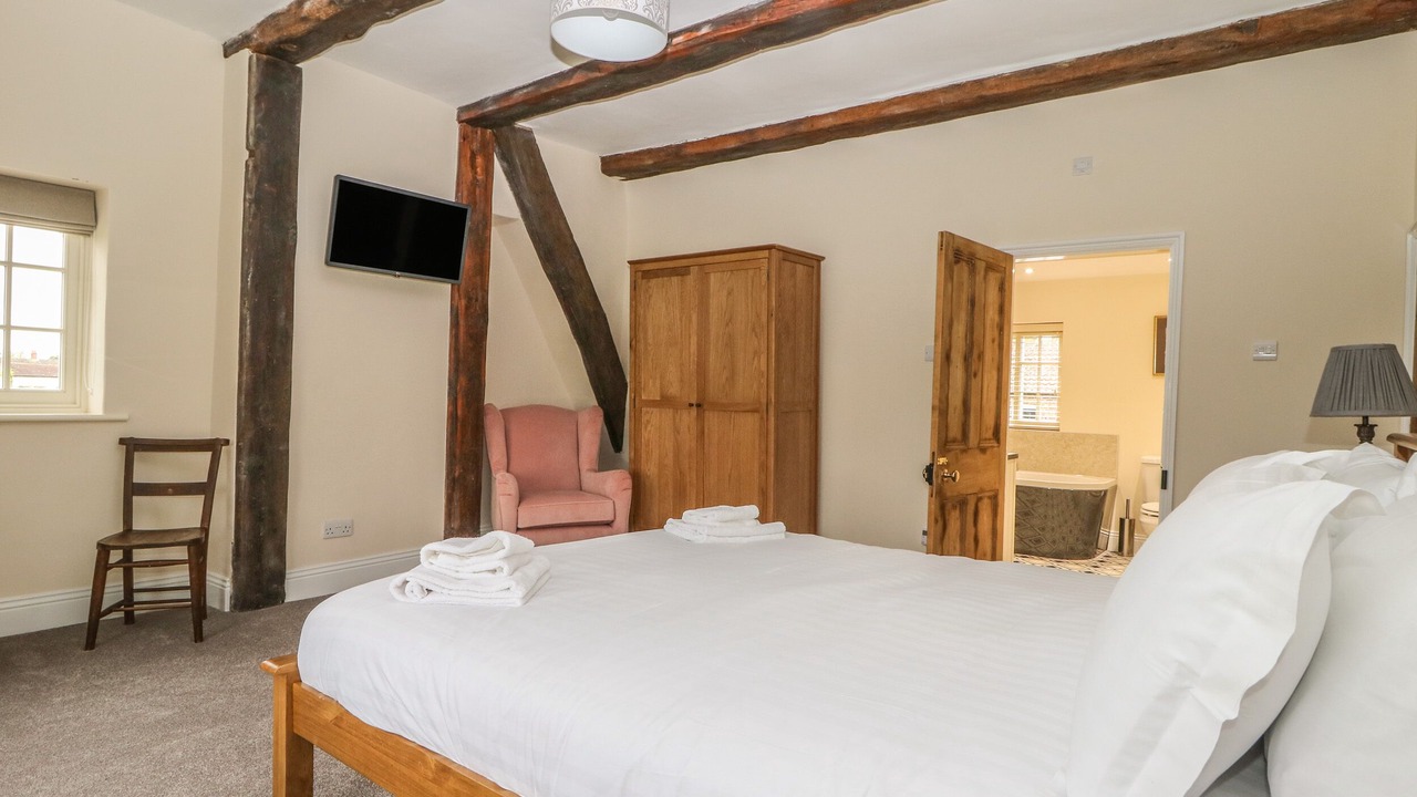 Photo of Others in Ryther