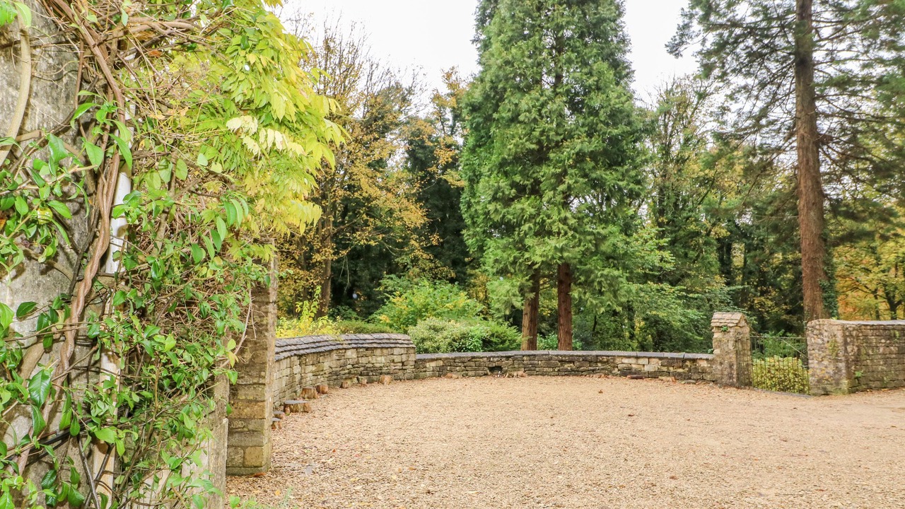 Photo of Others in Chalford