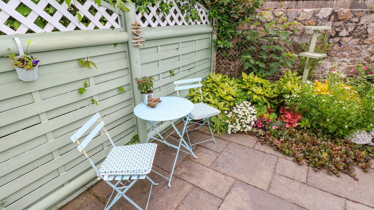 Photo of Patio Balcony in Kidwelly