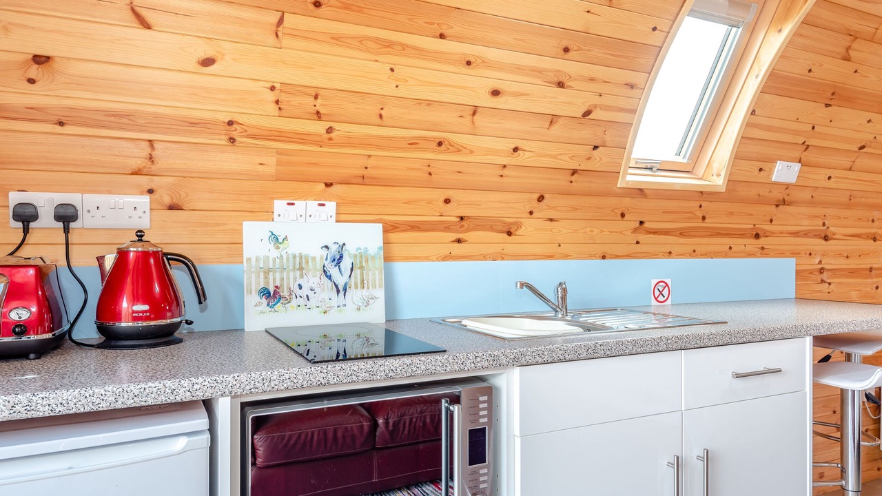 Photo of Others in Oakenholt