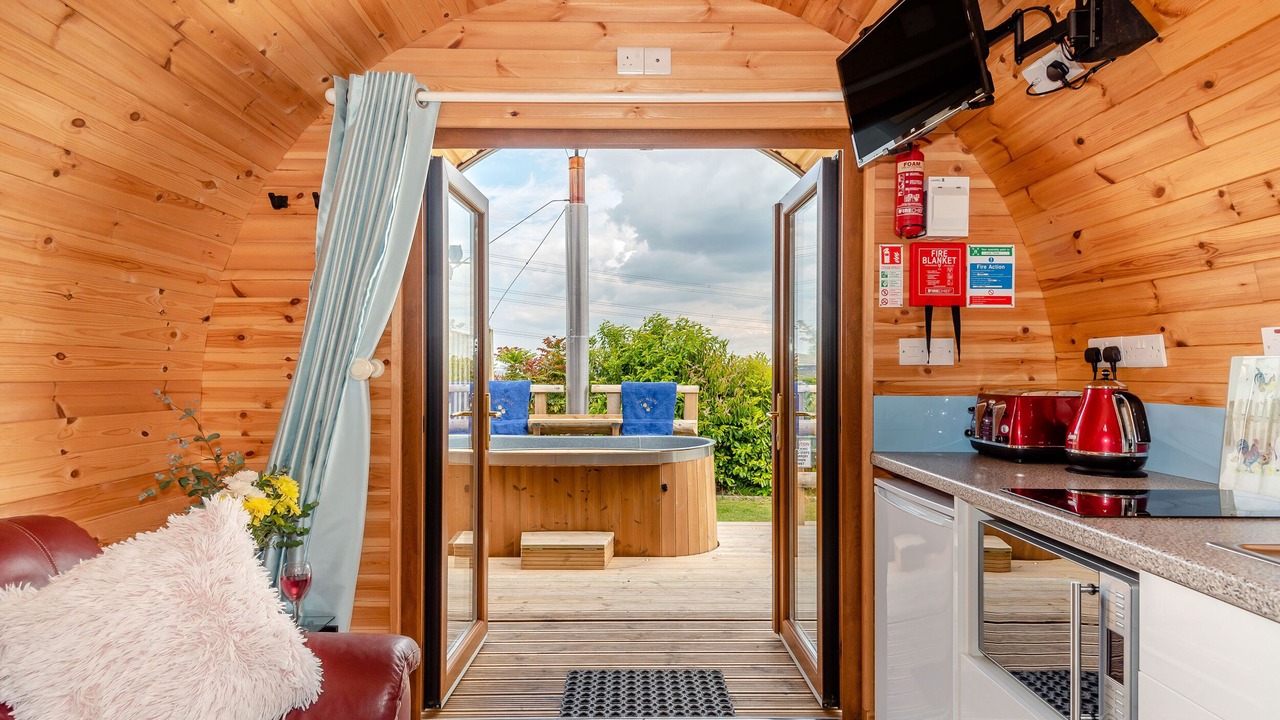 Photo of Others in Oakenholt