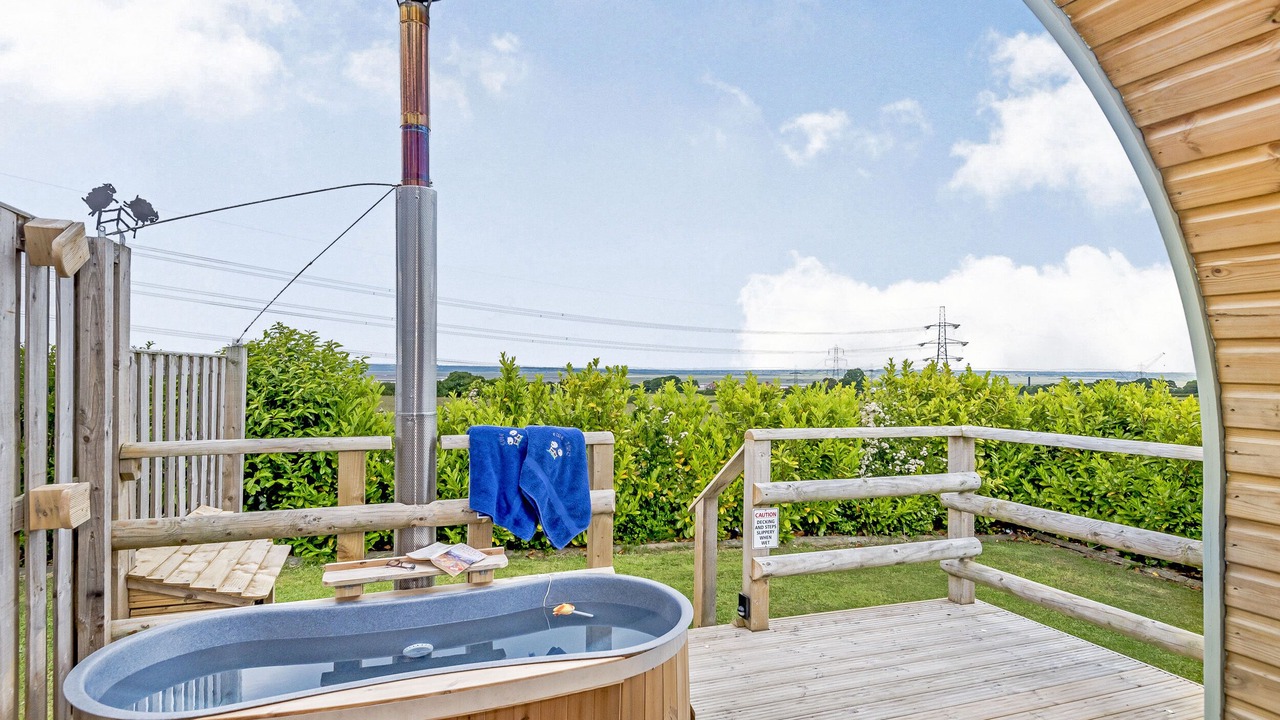 Photo of Others in Oakenholt