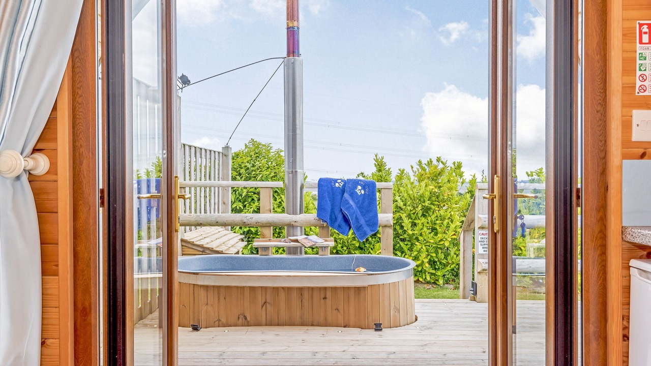 Photo of Others in Oakenholt