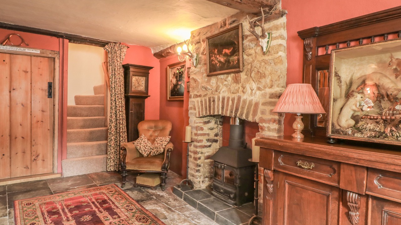 Photo of Others in Broadwindsor