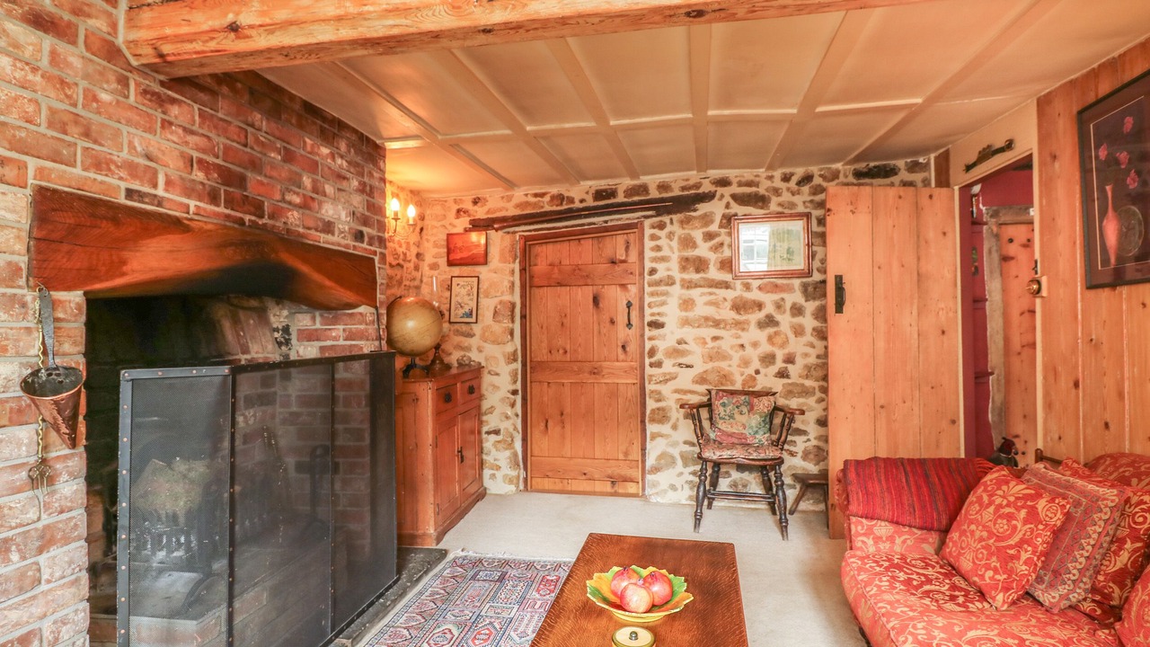 Photo of Others in Broadwindsor