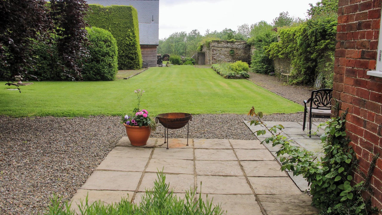 Photo of Others in Ludwel