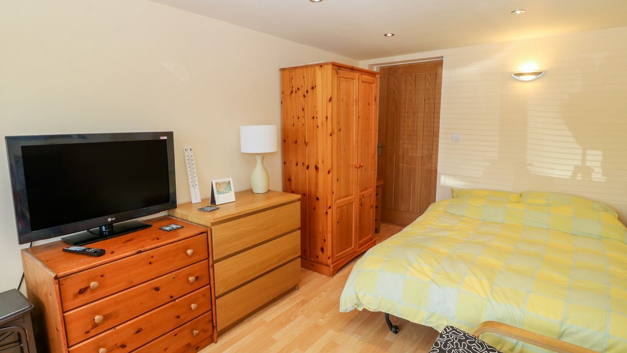 Photo of Others in Edern