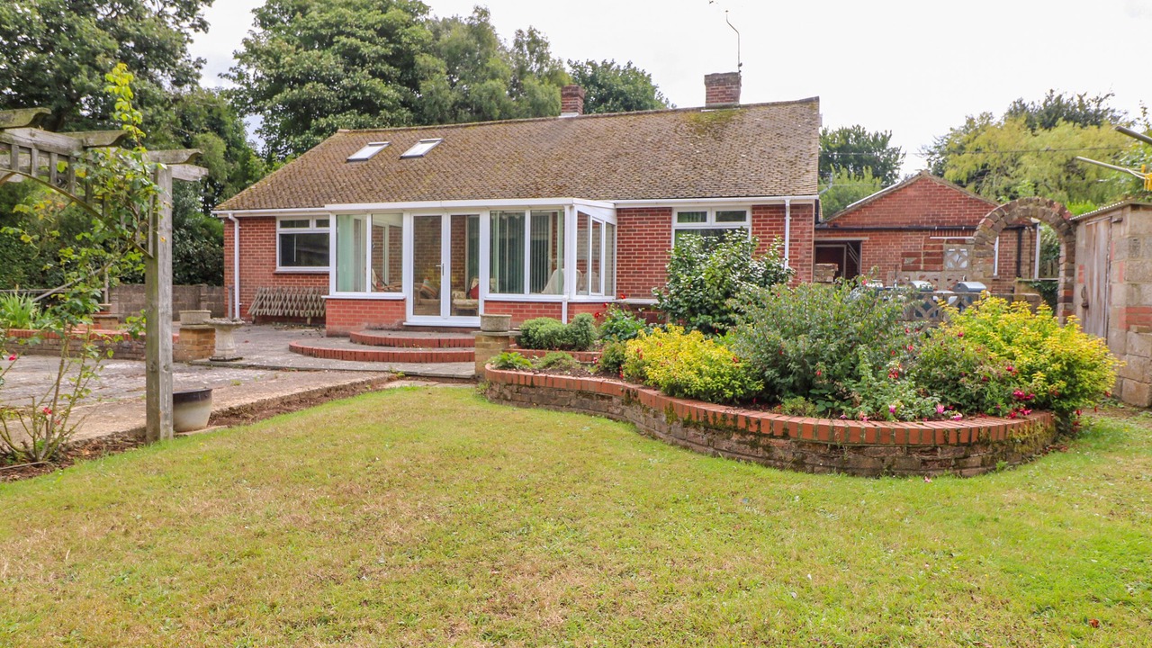 Photo of Others in Martin