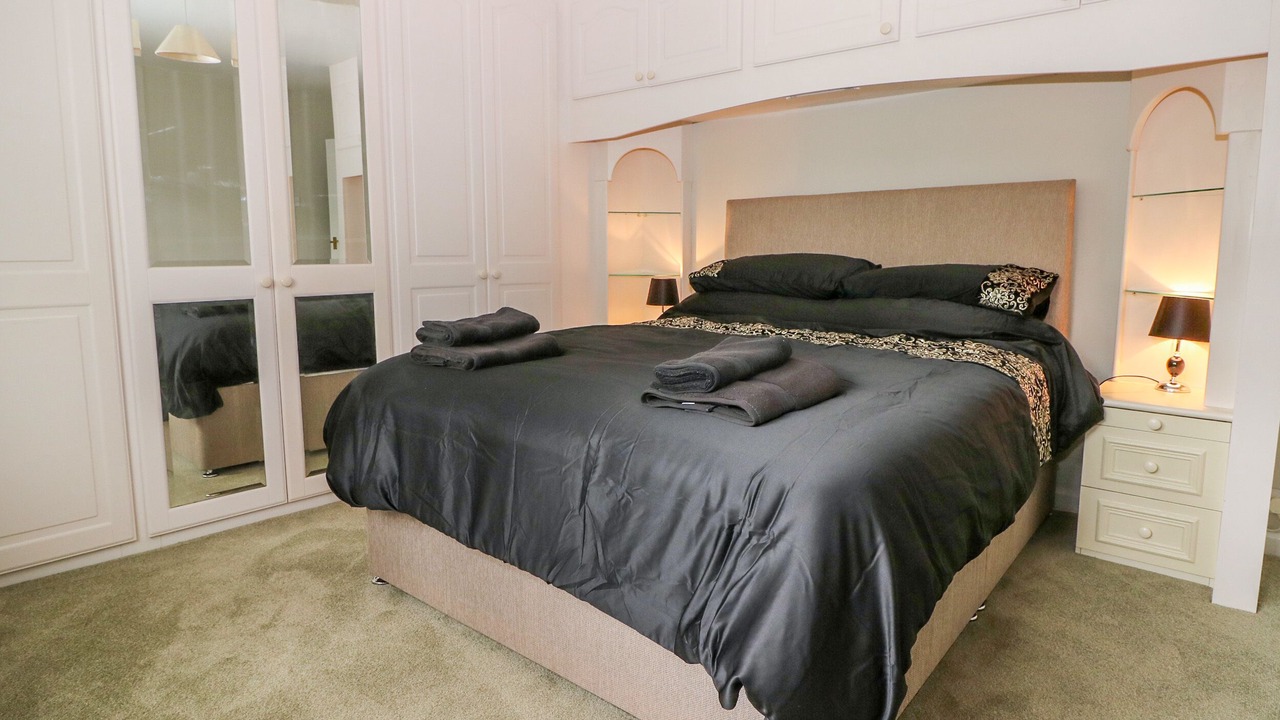 Photo of Others in Martin