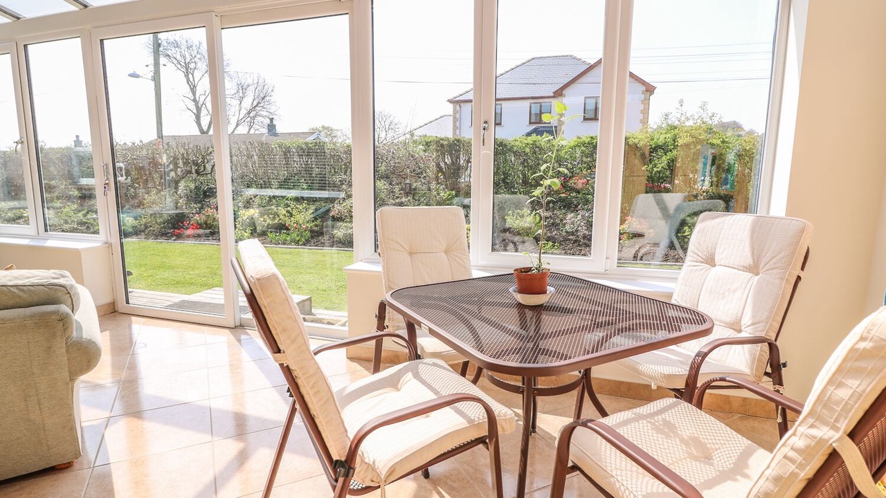 Photo of Others in Tremain