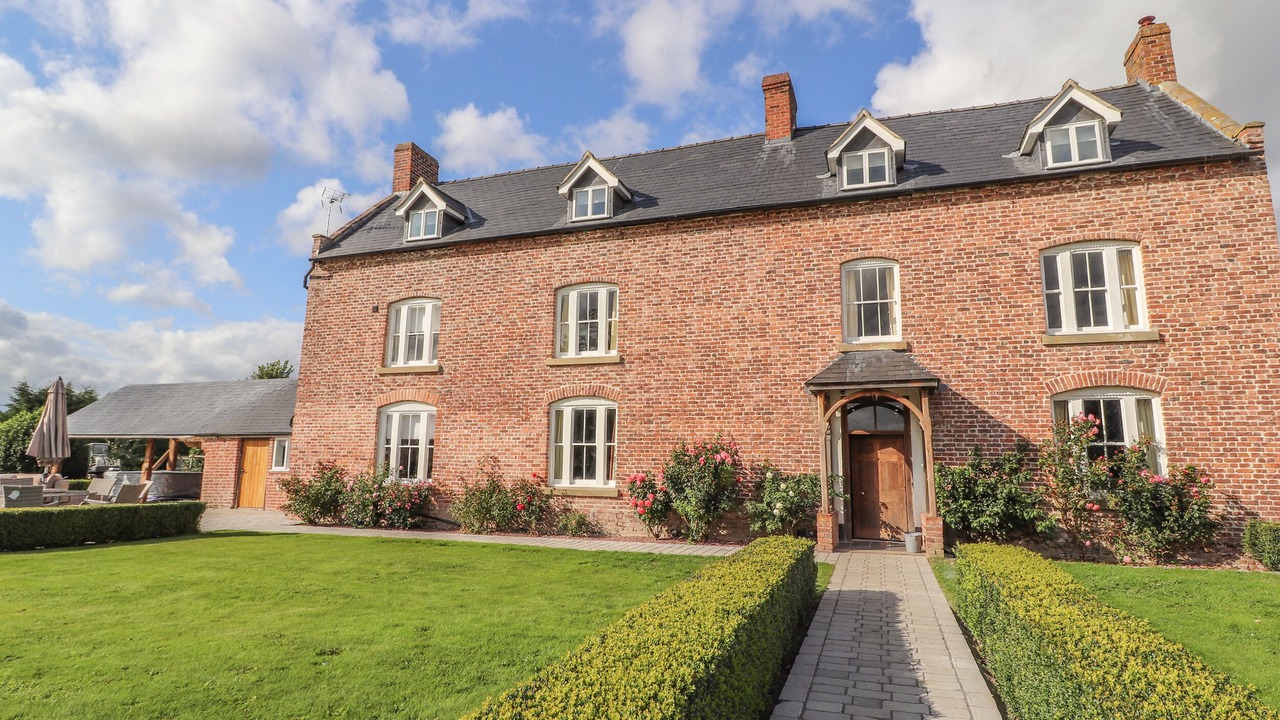 Photo of Others in Llanymynech