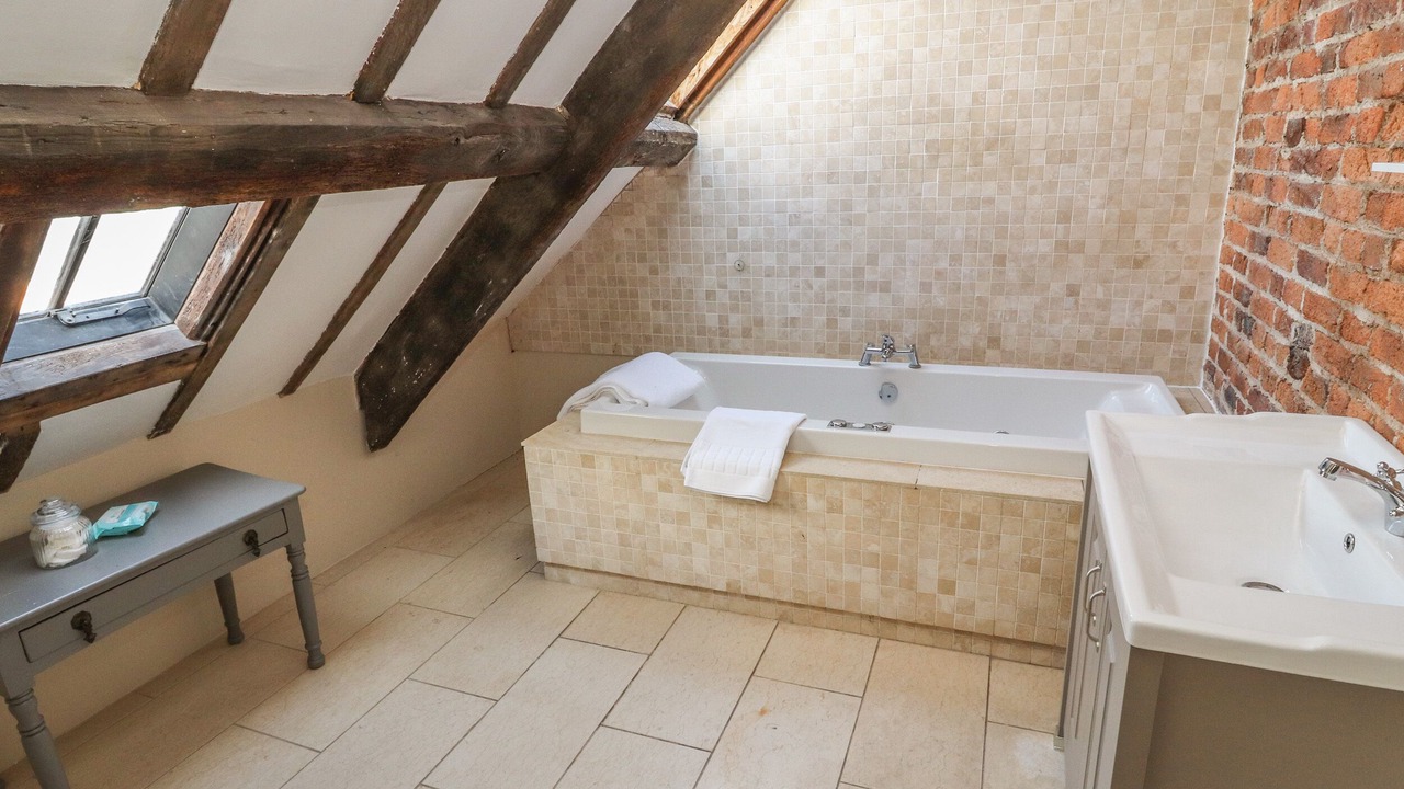 Photo of Others in Llanymynech